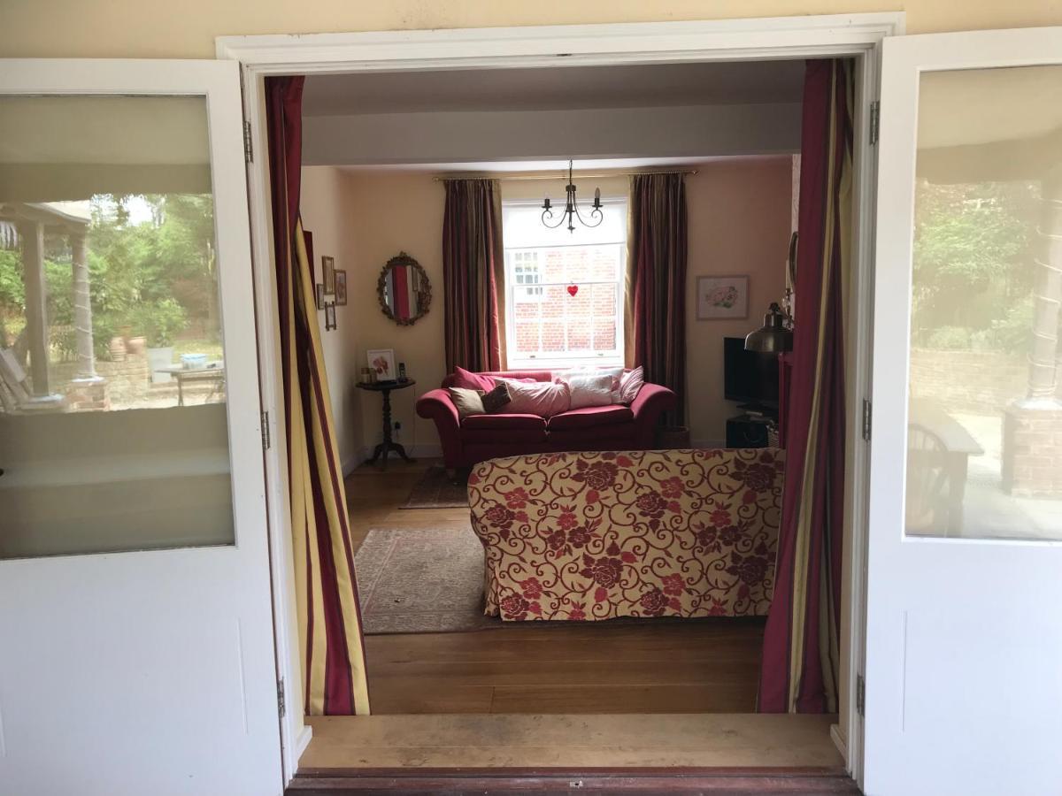 Bures The Old Manse B&B מראה חיצוני תמונה